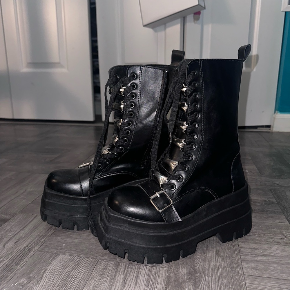 Black Platform Combat Boots size 5.5